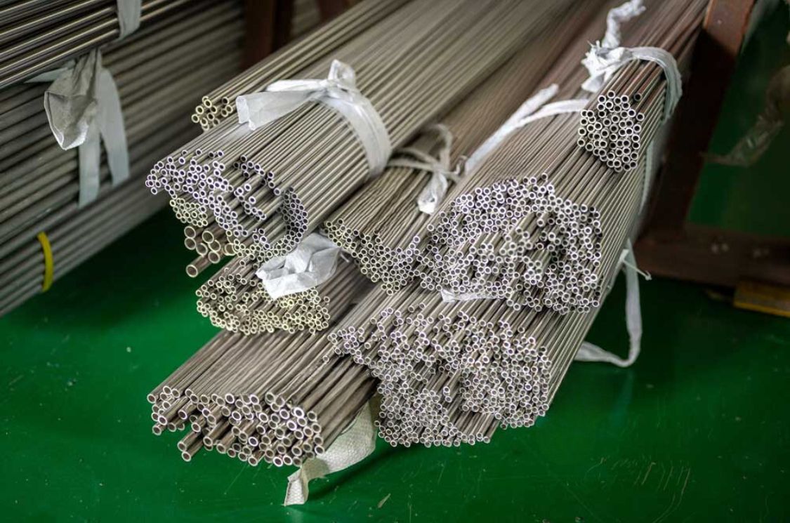 photo of nickel alloy pipes
