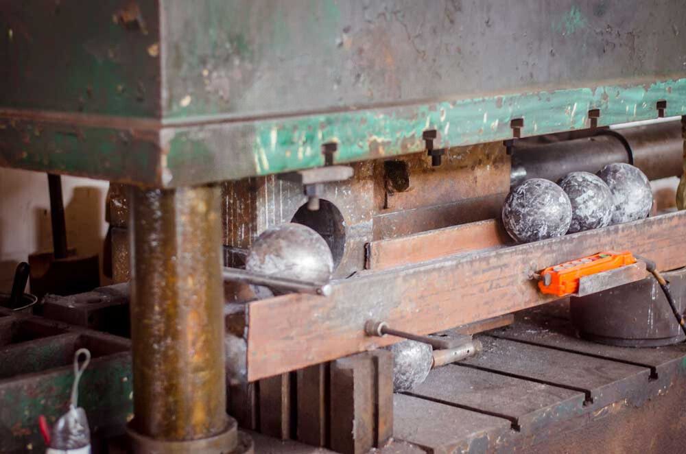 Monel sand blasted elbow stock in India