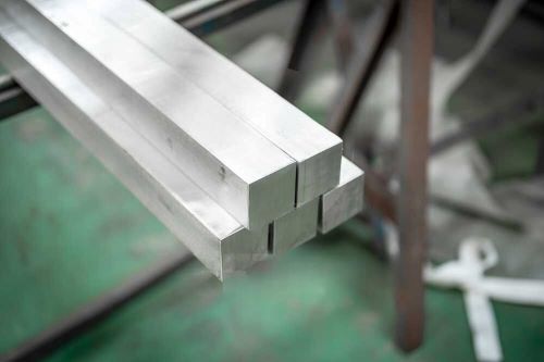 India Incoloy square bar supplier