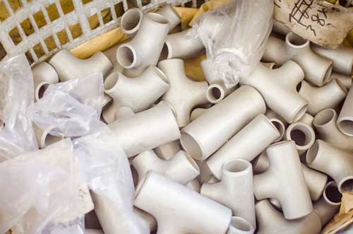 India Incoloy tee supplier